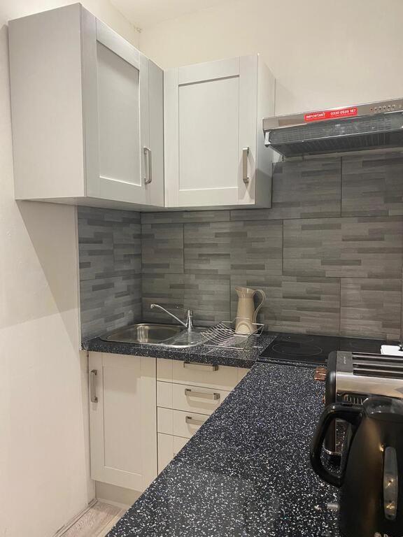 Mayfair Green Park Apartments Лондон Экстерьер фото