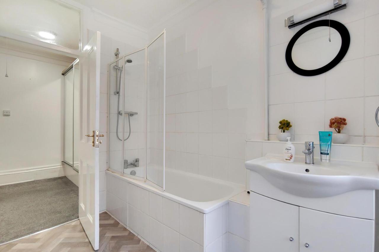 Mayfair Green Park Apartments Лондон Экстерьер фото